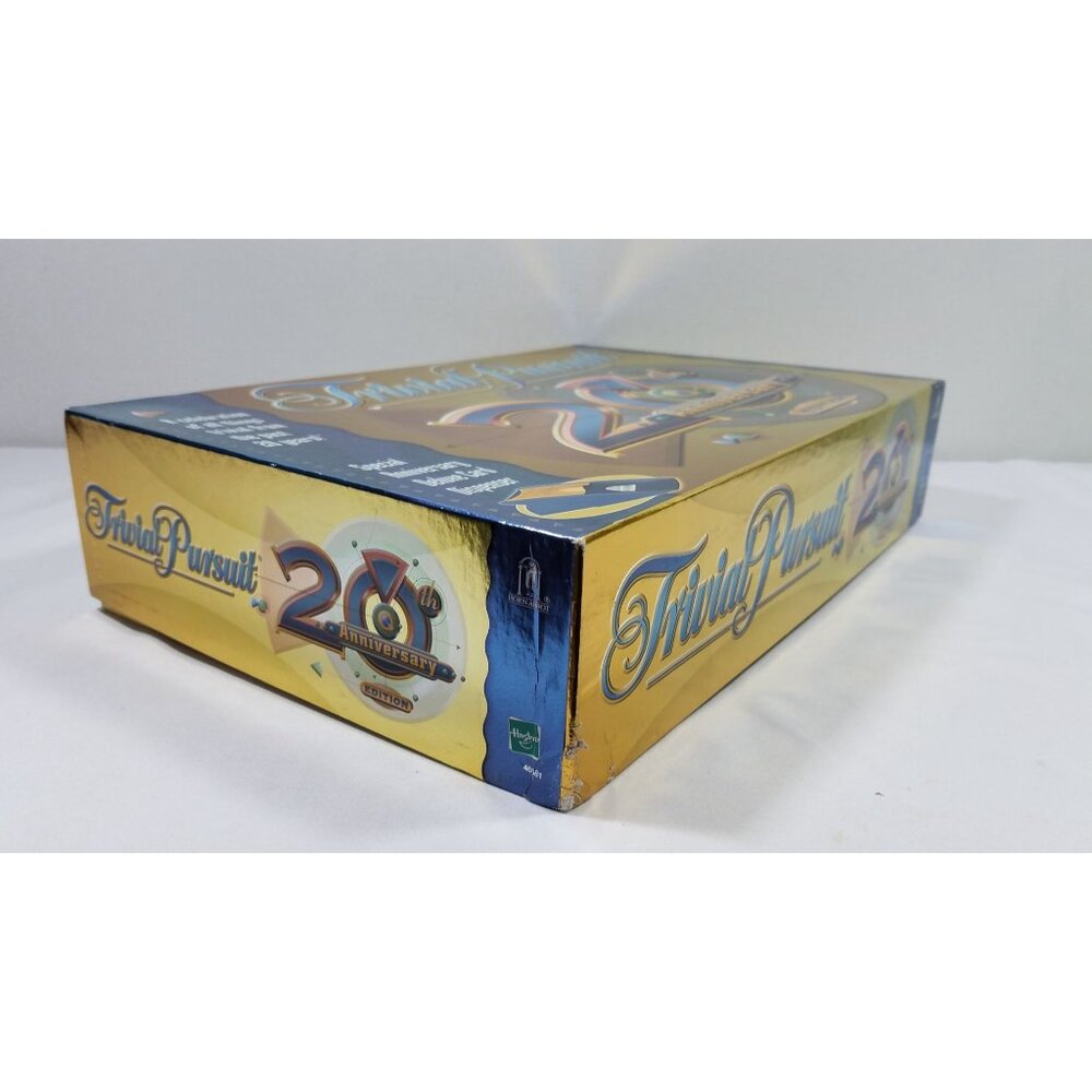Trivial Pursuit 20th Anniversary Edition Board Game Never Played Vintage - Picture 8 of 15